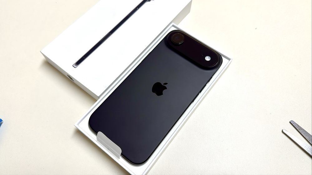 Magazin vinde: iPhone 17 Air 256gb Black