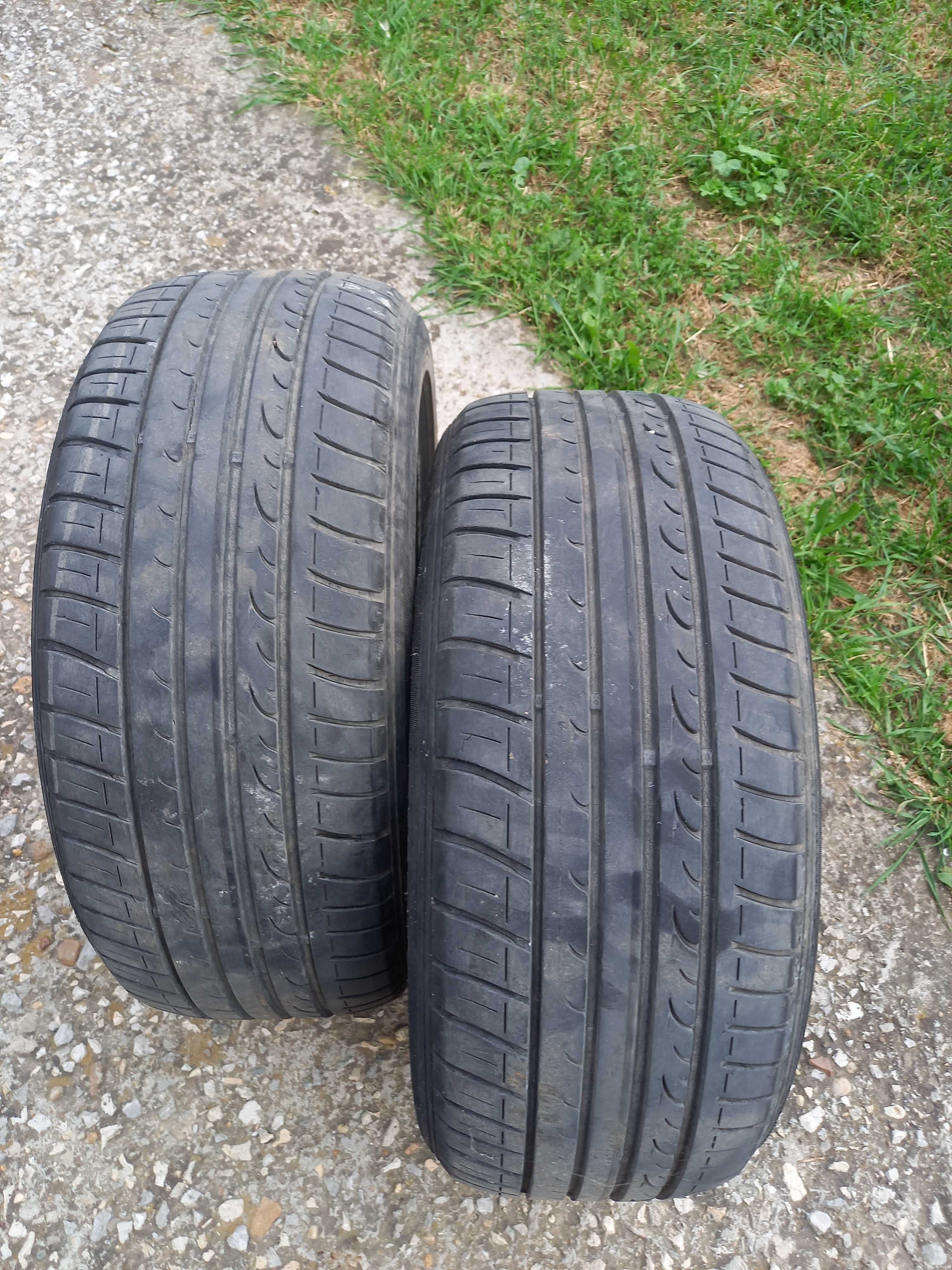Гуми 2бр. 195/50/15 Dunlop