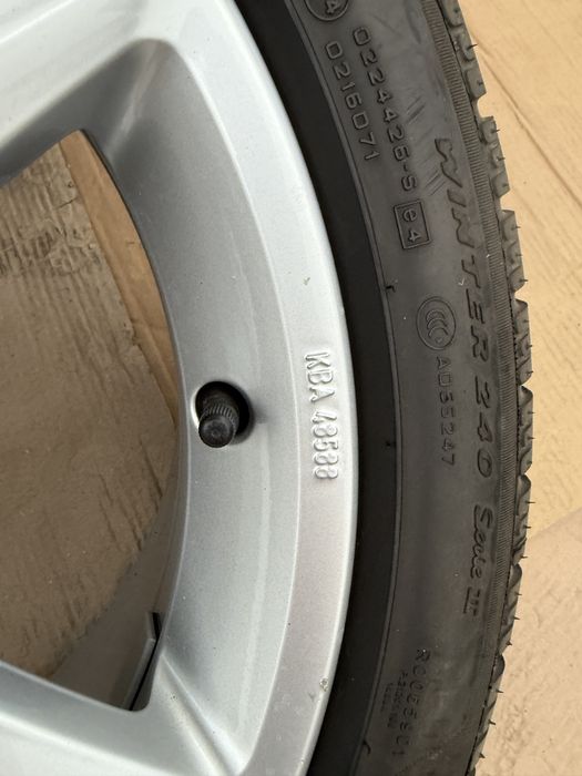 Оригинални Алуминиеви джанти с Гуми за VW Golf 5;6;7;8 “17” 5x112 ET38