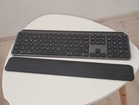 Tastatura wireless Logitech MX Keys S, Iluminare, Palmrest