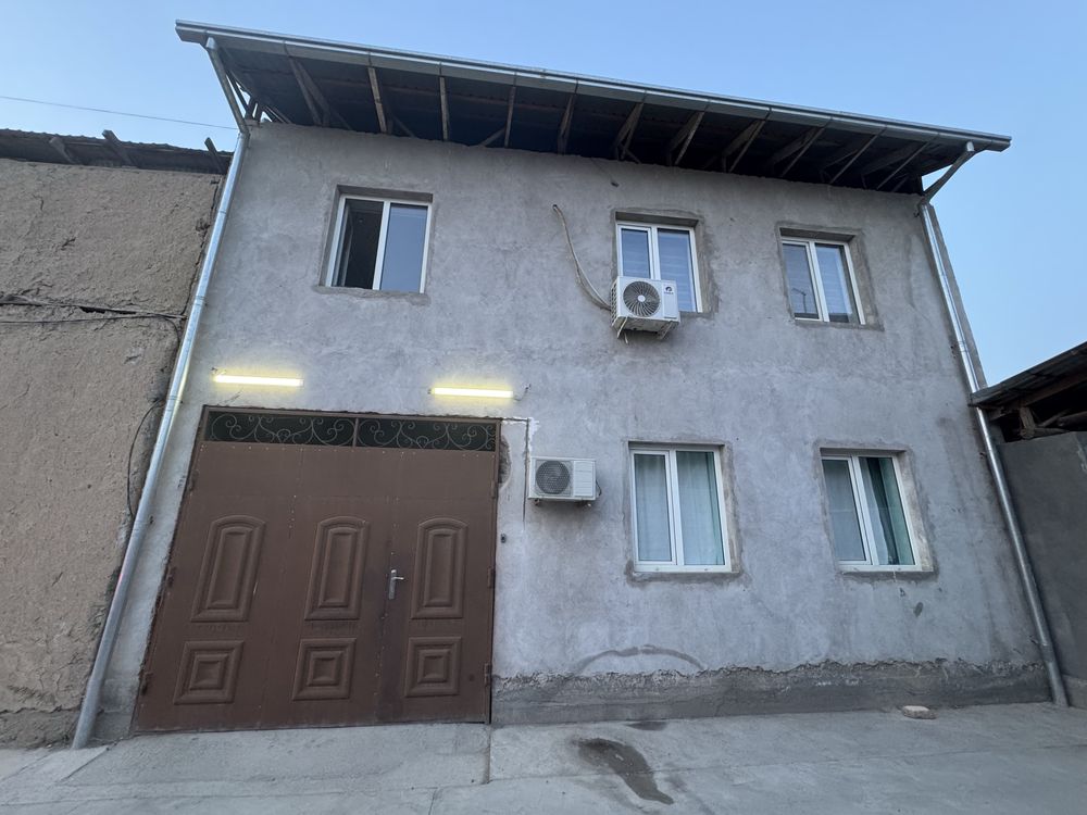 Продает дом 2.7 соток