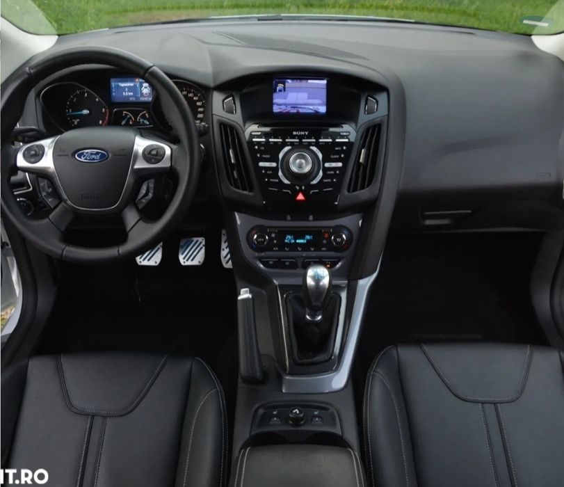 Vând Ford Focus RS