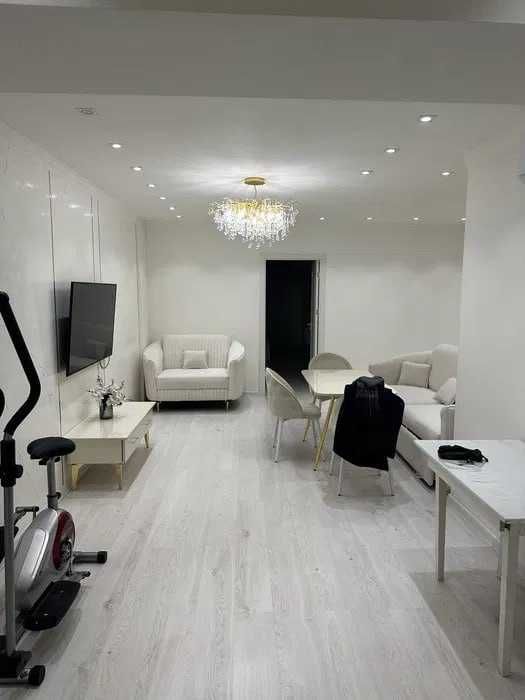 Срочно сдается 3х ком квартира в Мирабадском районе, метро Ташкент308*