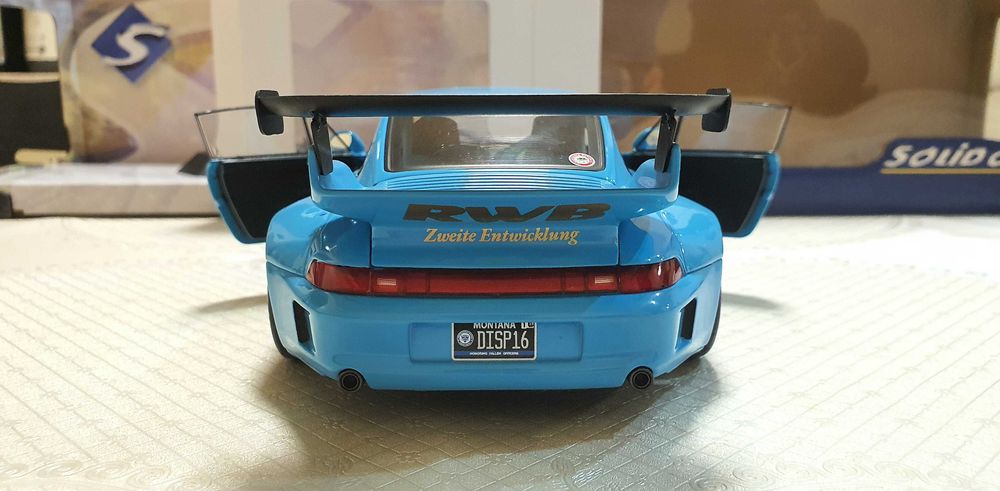 Machetă Porsche 993 RWB 1/18
