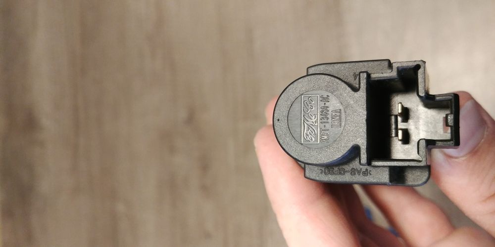 Înterupătoare pedală frână Ford Focus 2 Originale