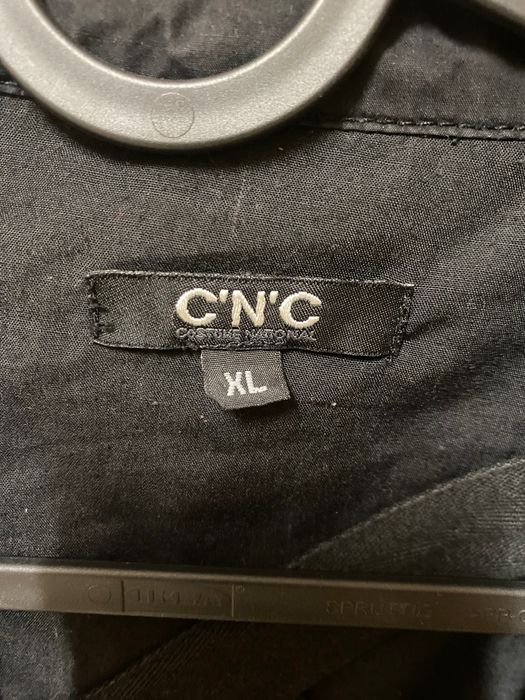 Ризи Guess Hm и спортно елегантно сако