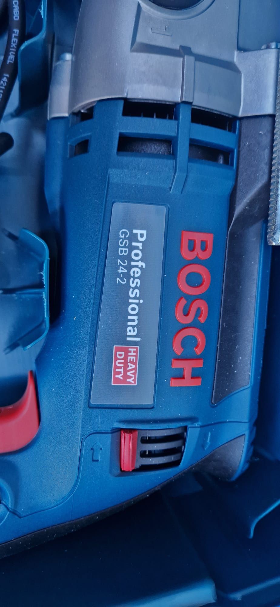 Bosch bormasina nouă