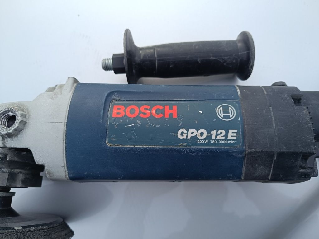 Професионална роторна  полираща машина Bosch GPO 12 E