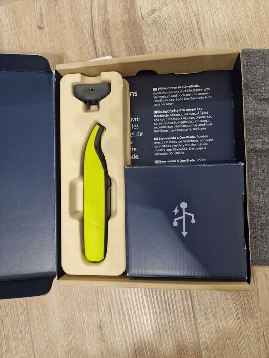 Aparat de ras Philips OneBlade