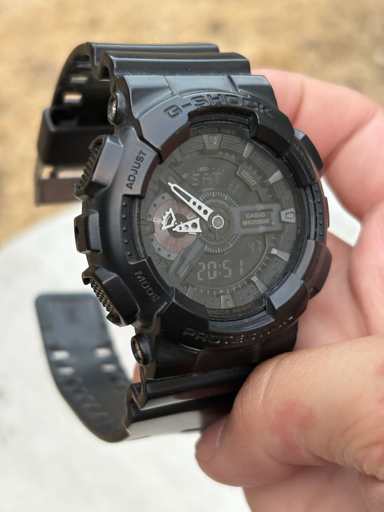 CASIO G-Shock GA-110 — оригинален спортен часовник