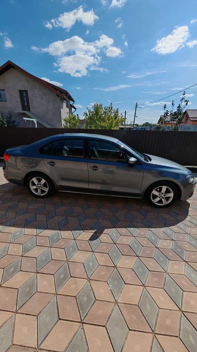 Volkswagen Jetta 2011
