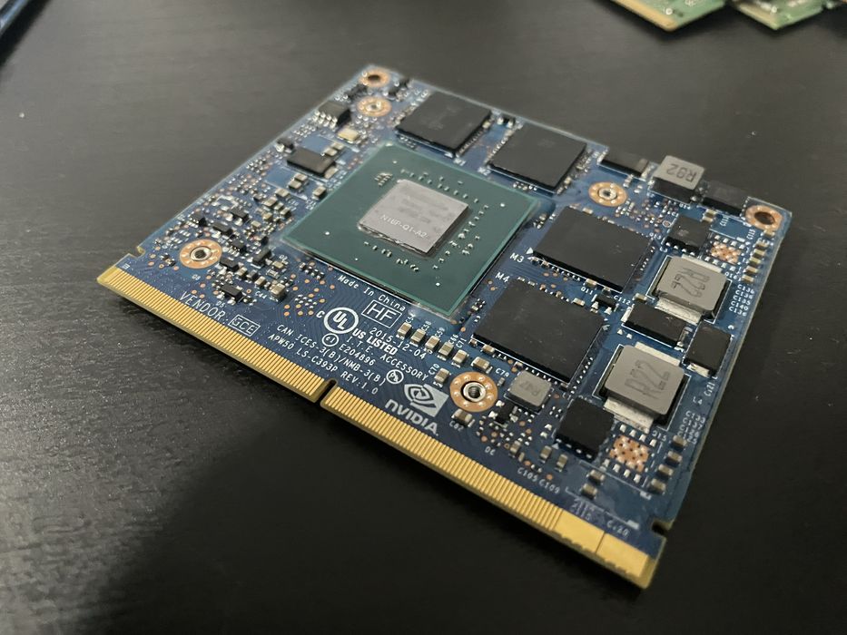 Placa Video Nvidia M1000M 2GB