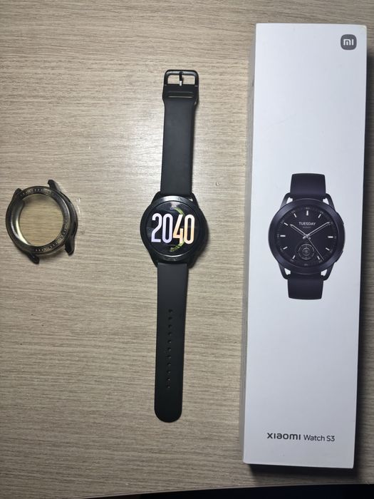 Часы Xiomi Watch S3