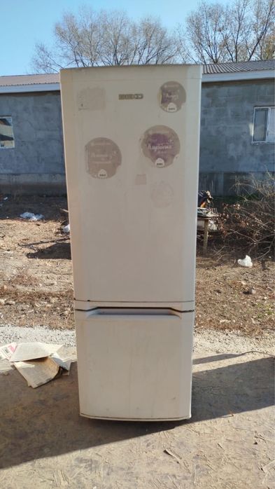Хорошый холодильник