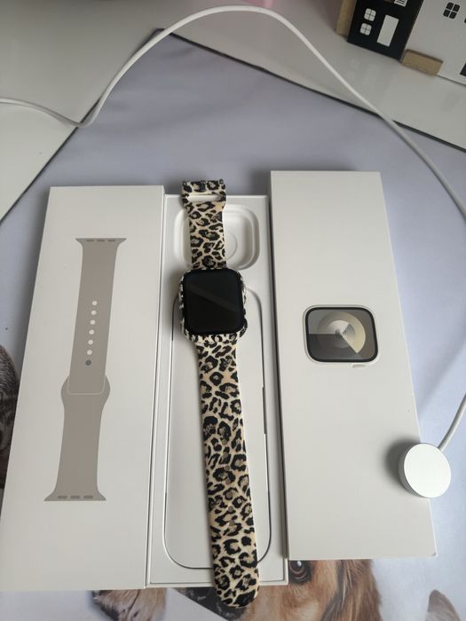 Apple Watch Seria 9 -45 mm GPS
