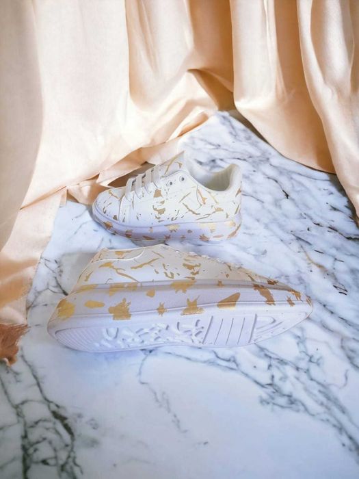 Sneakers White & Gold