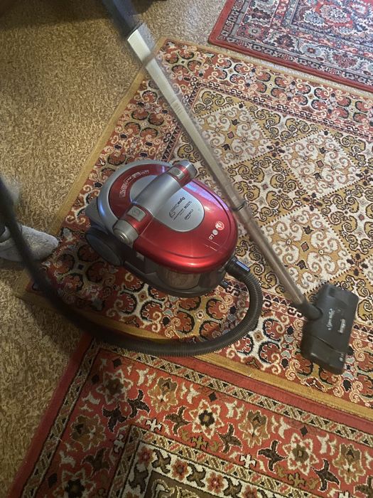 Пылесос 2в1- моющий