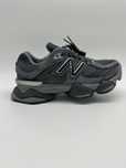 New Balance 9060 Magnet
