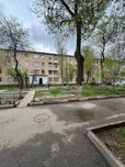 Продам квартиру. Чиланзар-8 2 ком/4/4