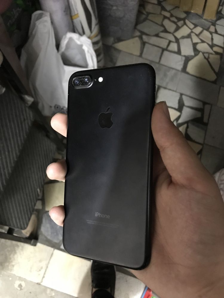 Iphone 7 plus 32 gb