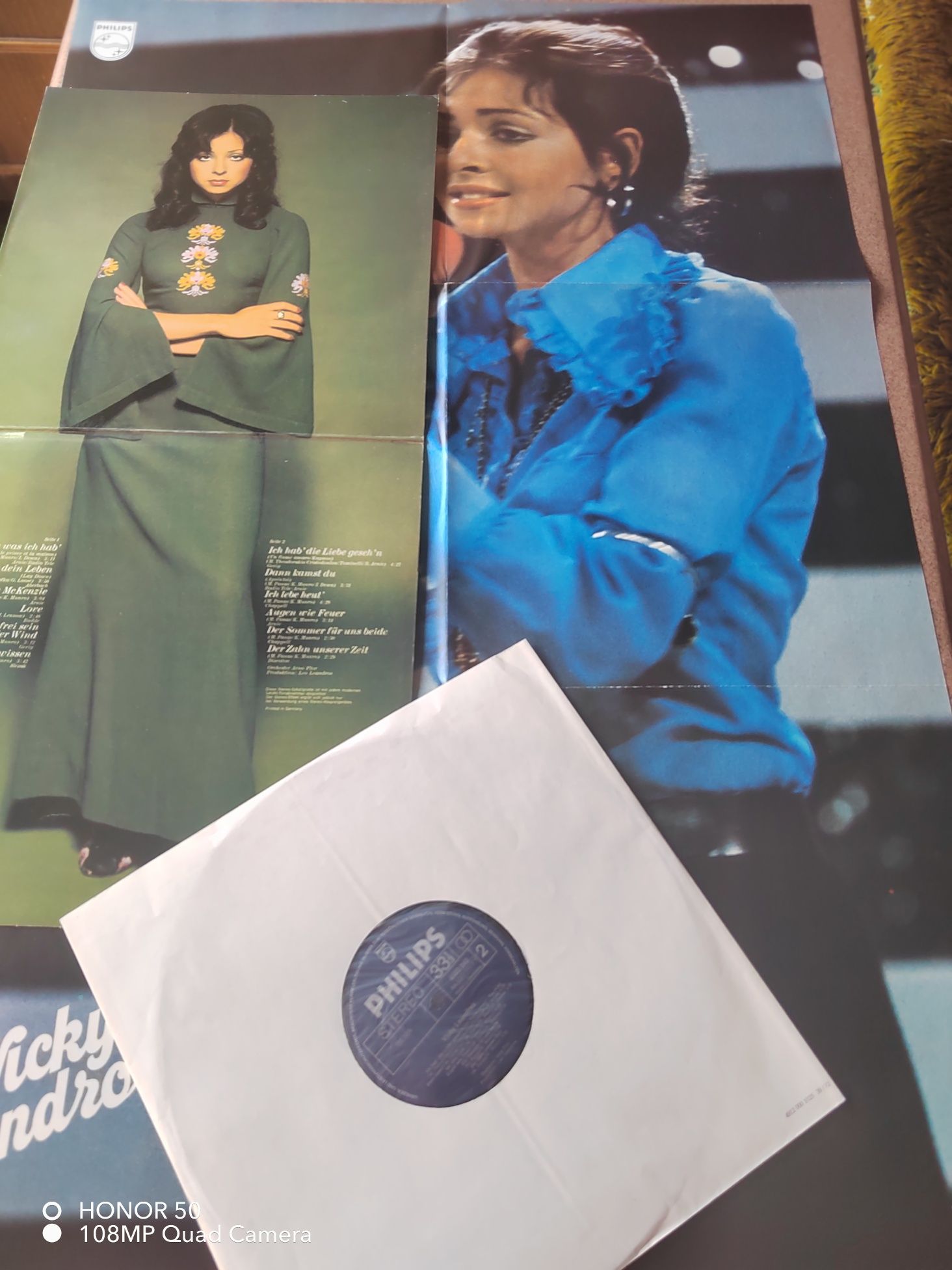Vicky Leandros, LP Vinyl + poster