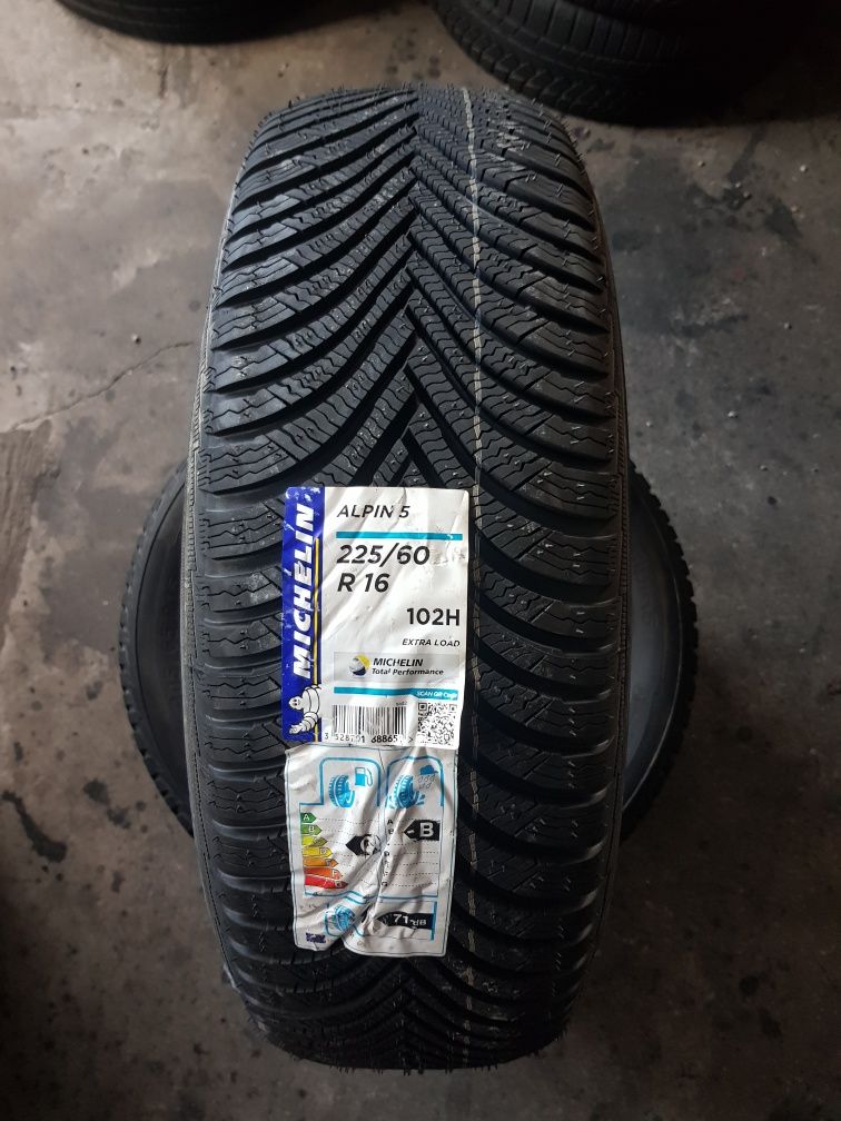 Michelin 225/60 R16 102H M+S iarnă NOI