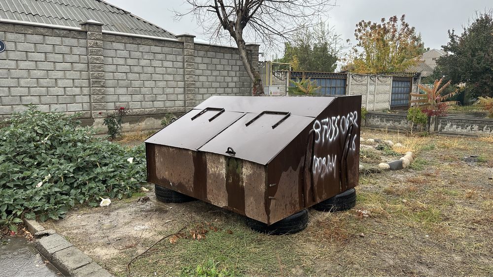 Продается емкость для хранения, ящик, бак