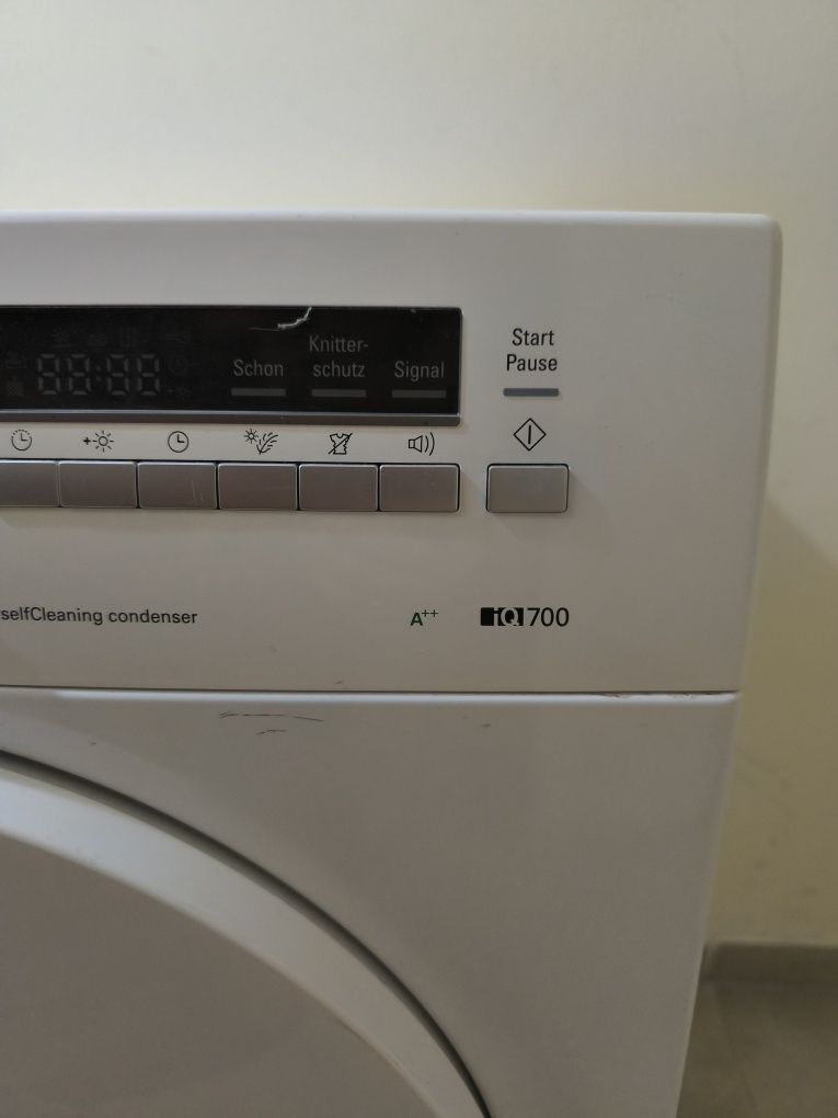 Сушилня Siemens IQ700 A++, с Термо помпа.