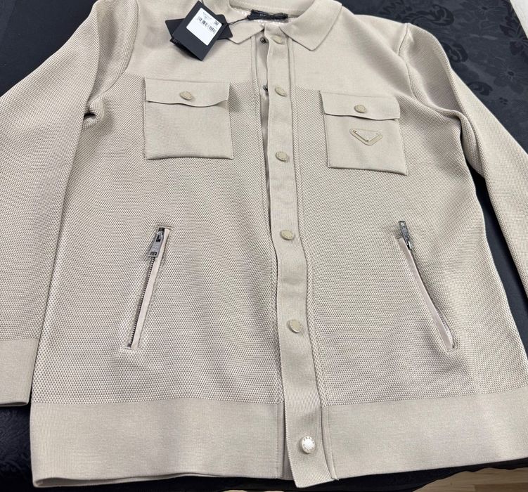 Prada-Чисто ново оригинално мъжко есенно яке Л размер