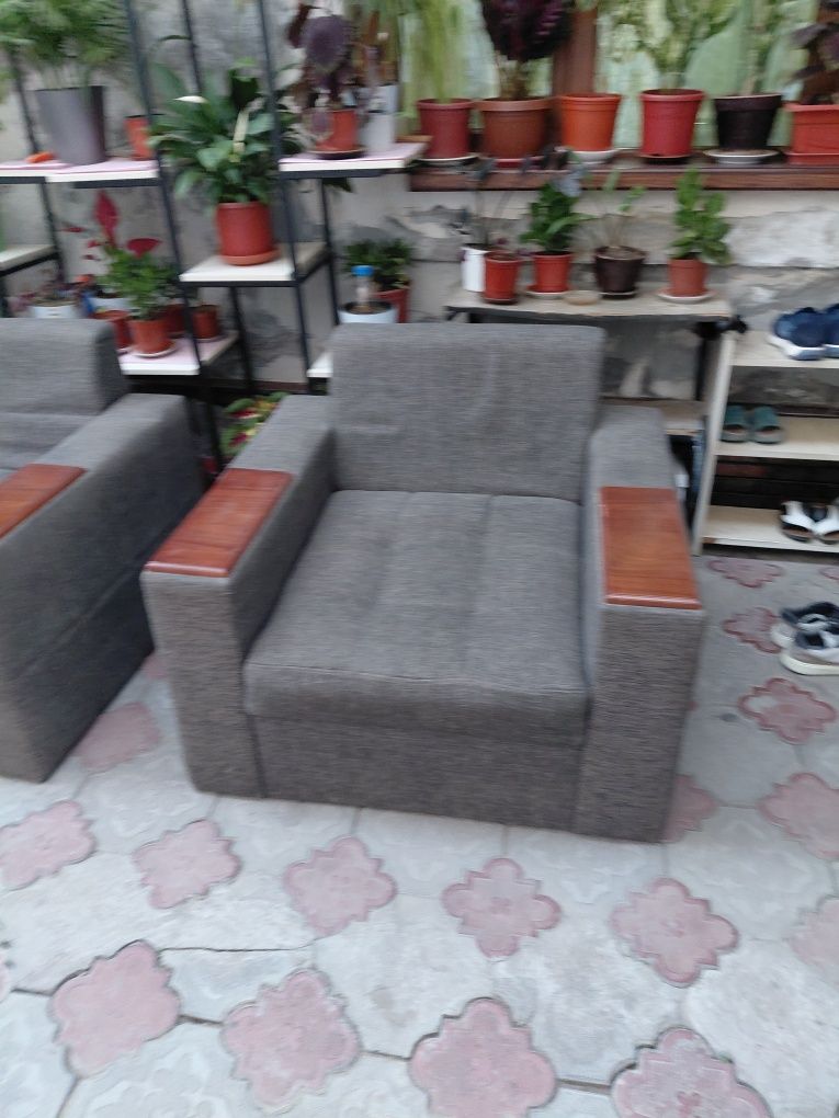 Продам диван кресло
