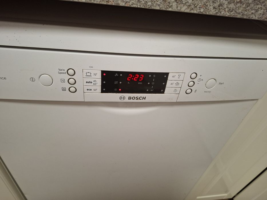 Vand masina de spalat vase Bosch