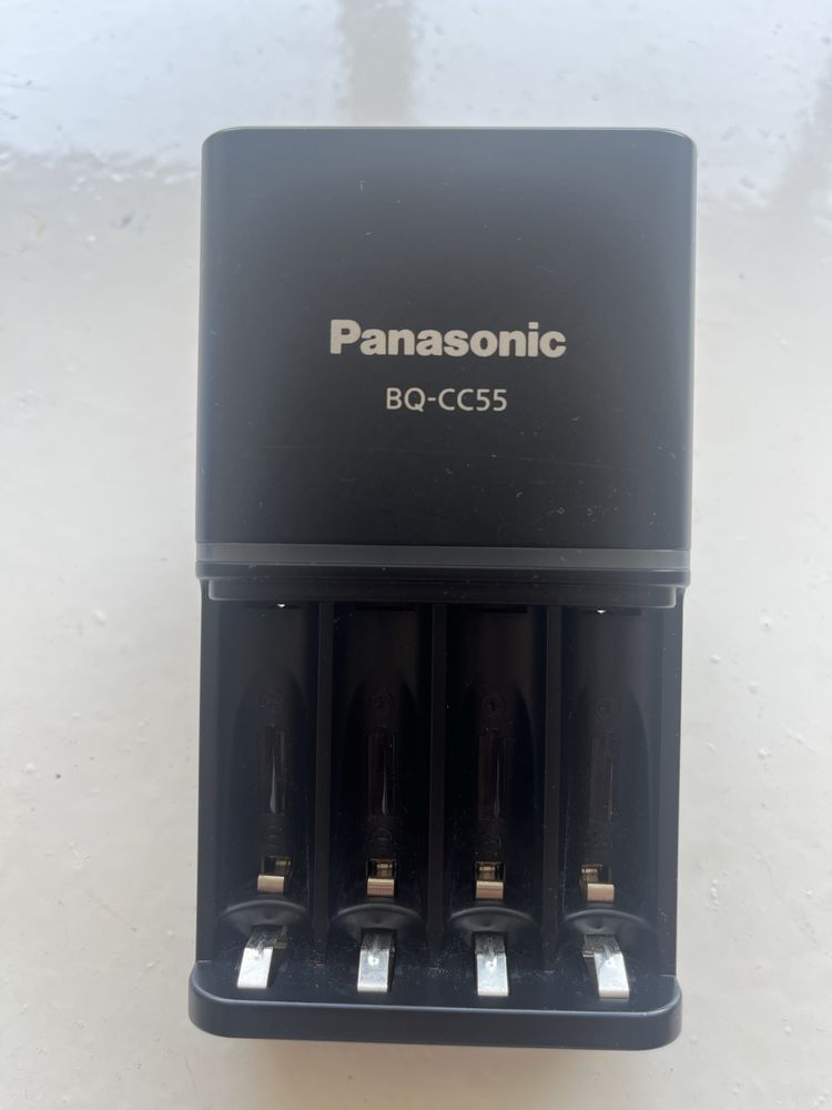 Panasonic BQ- CC55 Бързо зарядно