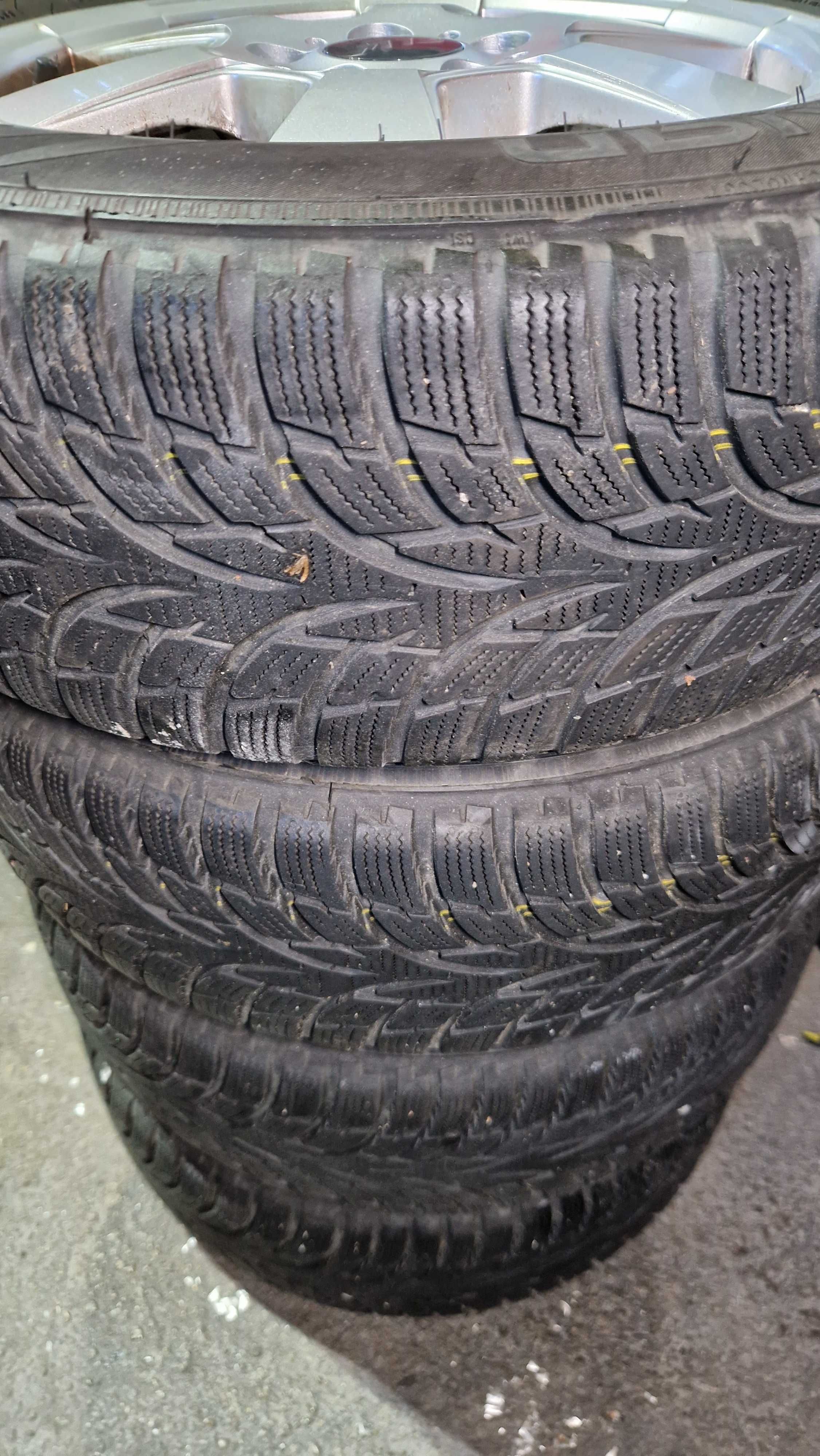 SEAT IBIZA жанти със зимни гуми 185/60/14 6J ET36 5×100 ЦО 56,6