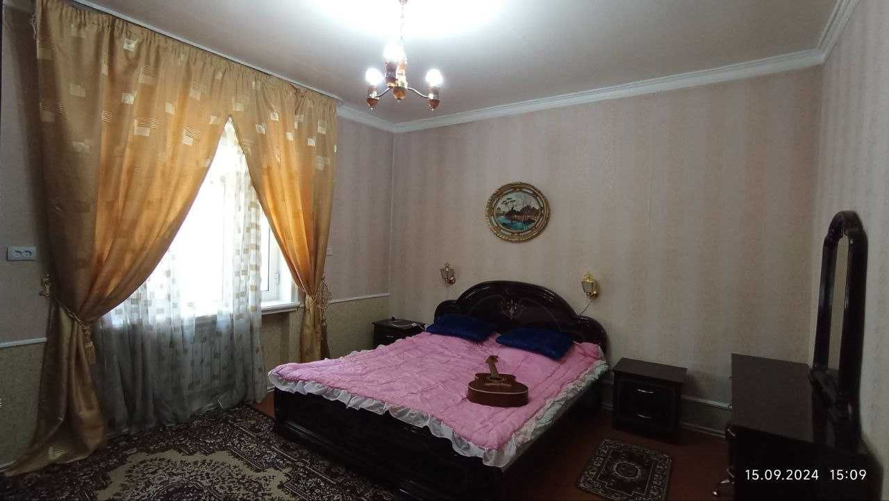 Срочно продается дом по ул.Чоштепа (Янгихает) 6 сот, 5 ком.