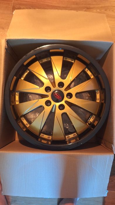 Jante 5x108 8j et 40 ford volvo etc