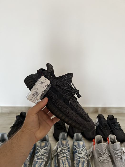 Adidas Yezzy 350 v2 Negrii Gri Albastrii