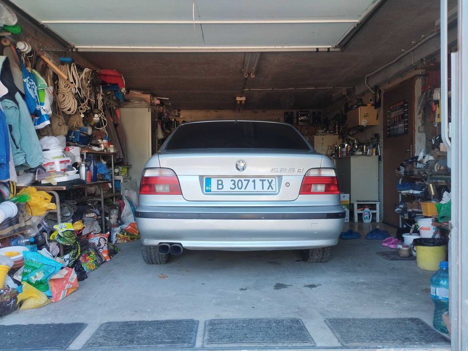 BMW E39 525d Гаражна