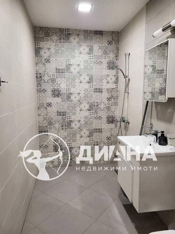 Продава се Тристаен апартамент в Пловдив, Тракия - 157 кв.м за 1529 €/кв.м - Снимка #8