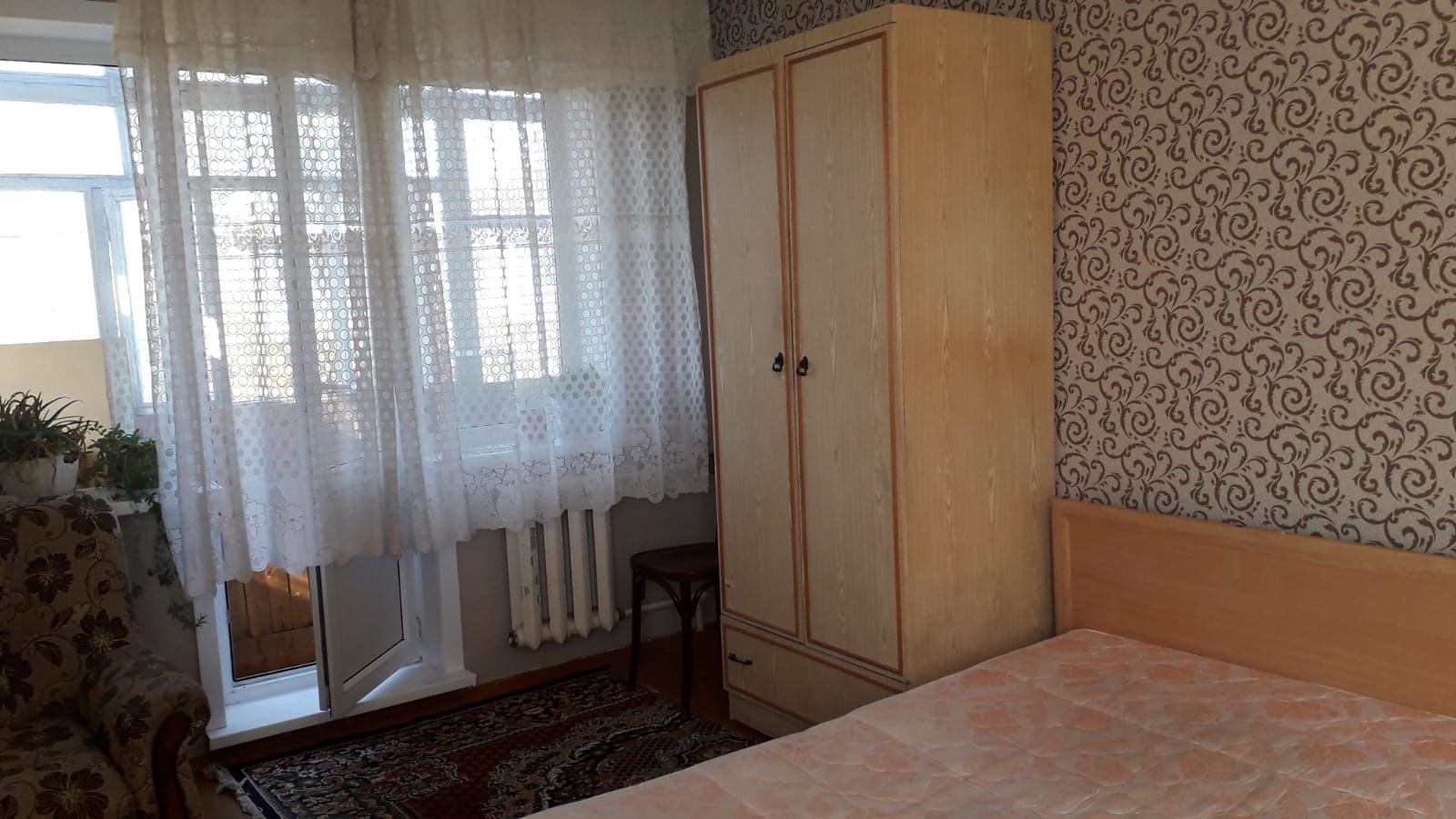 Продам двухкомнатную квартиру по ул Валиханова 3.