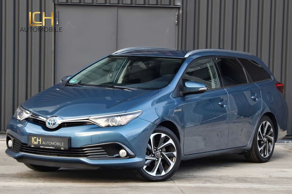 Toyota Auris Garantie/ Finantare/ Hybrid/ Incalzire scaune/ tva deductibil