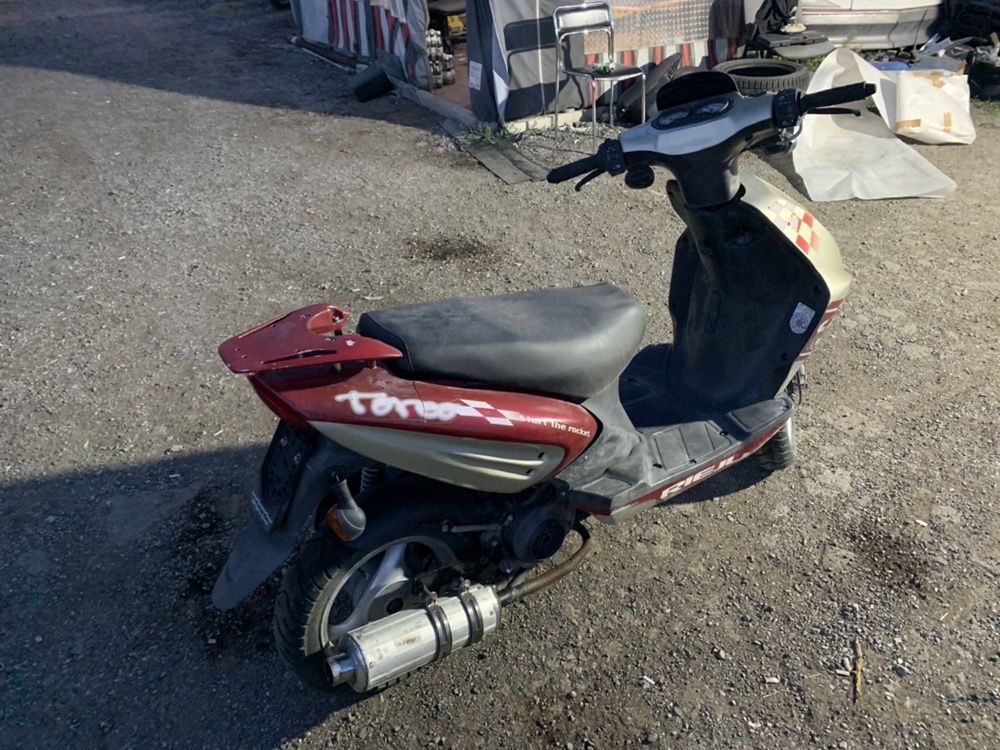 НА ЧАСТИ! Скутер Rieju Toreo 50 куб . 2008 г. Scooter YH50QT