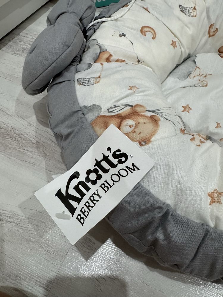 Бебешко гнездо jyke и knotts