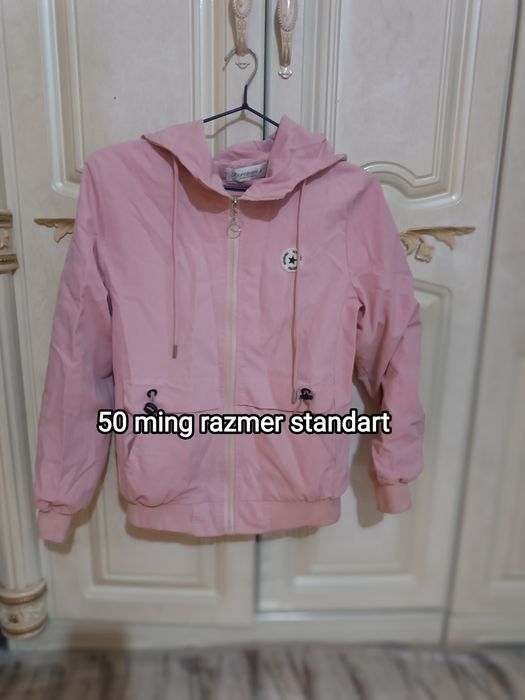 Kiyimlar bir ikki kiyilgan va yangilari ham bor