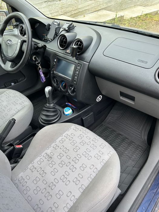 Ford Fiesta 1.4 benzina
