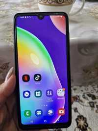 Продам Samsung A31