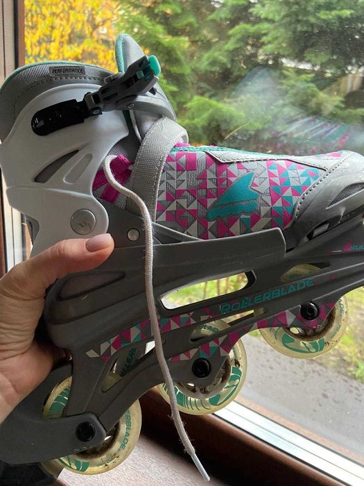 Role Rollerblade reglabile (mărime 36,5–40,5)
