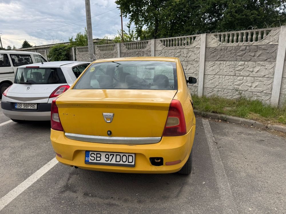 Vând logan pe GPL+climă (probleme la direcție)