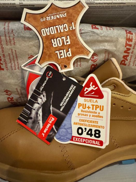 Pantofi de protecție