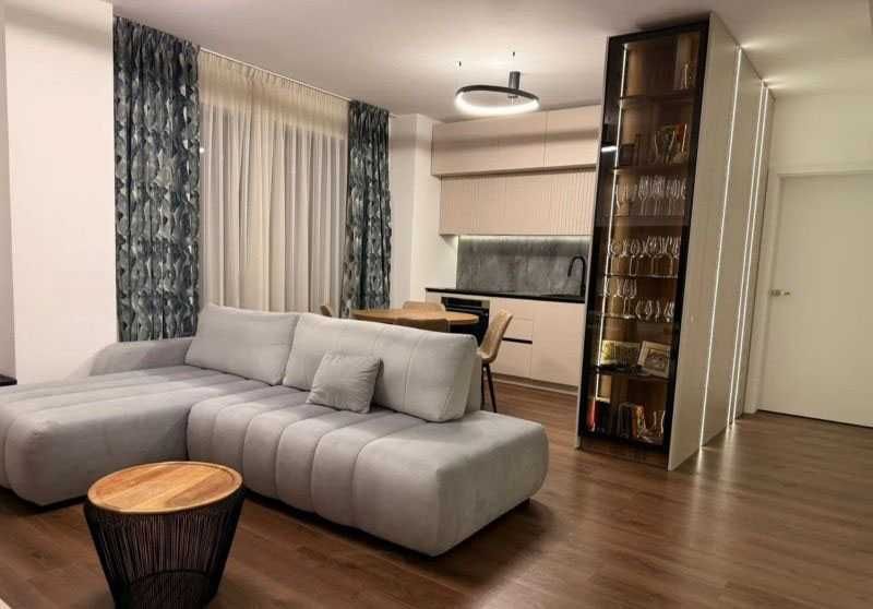 Двустаен ап. под наем в кв. Дружба 2