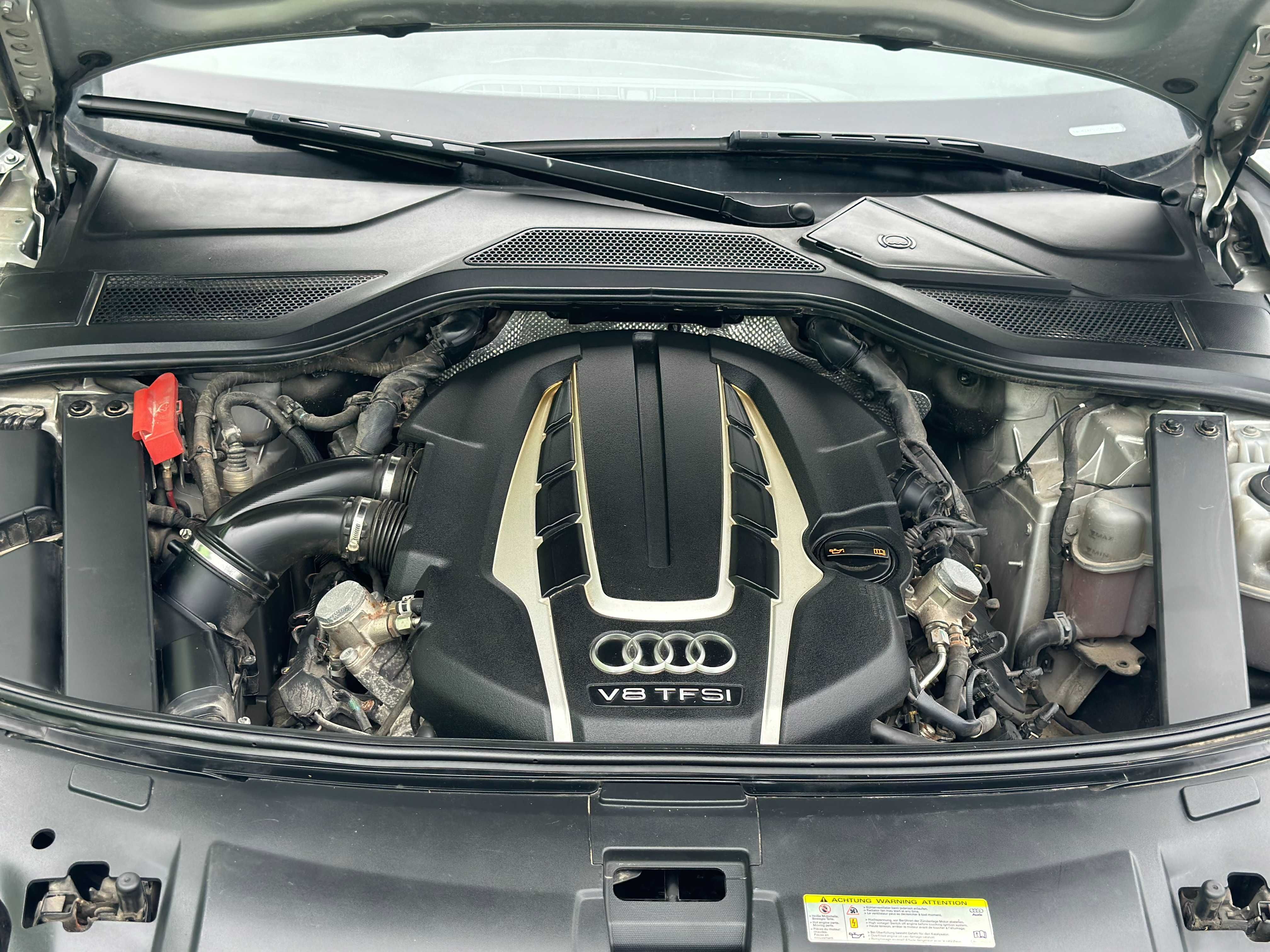 AUDI A8 Long 4.0TFSI FULL На Части